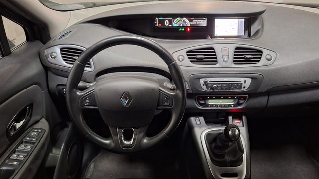 Renault Scenic 2015