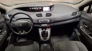 Renault Scenic 2015