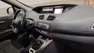 Renault Scenic 2015