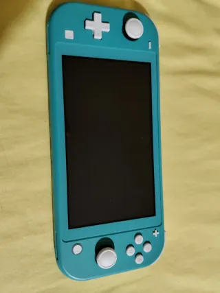 Nintendo Switch Lite + Juegos (preguntar por priv)