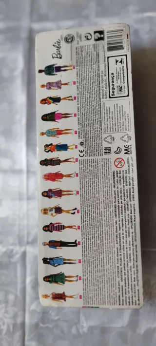 Muñeca Barbie Fashionista Botas Vaqueras