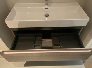 Mueble de baño A ESTRENAR (lavabo no incluido)