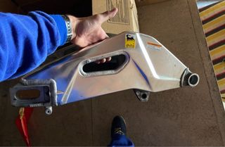 Piezas Aprilia RSV4 basculante