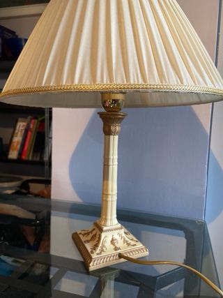 Lampada da tavolo decorativa