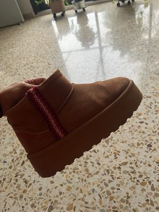 Zapatos talla 38, plataforma. Con tejido de ante