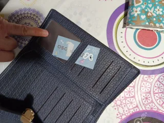 Monedero señora azul marino