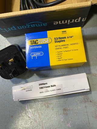 Grapadora Elétrica Tacwise 1703 140EL Pro