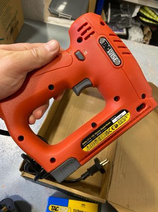 Grapadora Elétrica Tacwise 1703 140EL Pro