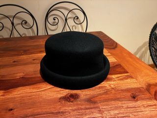 Sombrero bombín italiano negro