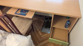 Escritorio madera y metal