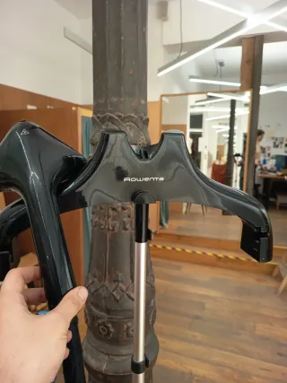 Plancha de vapor vertical  Rowenta Pro Stylee 1700