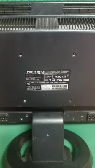 Monitor LCD Hanns 19 pollici