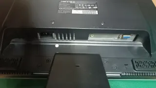 Monitor LCD Hanns 19 pollici