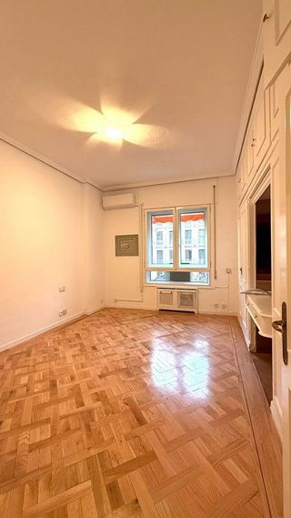 Piso en alquiler en Goya en Madrid