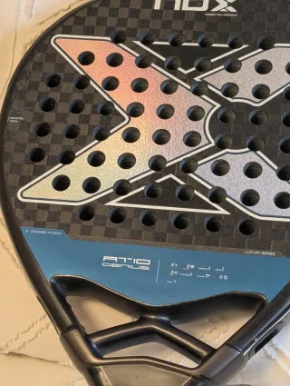 Pala de pádel NOX AT 10