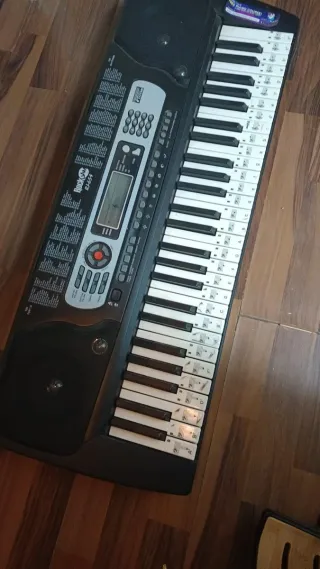 Teclado Rock Jam RJ-654