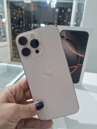 iPhone 16 Pro Max 256GB Titanio Desierto