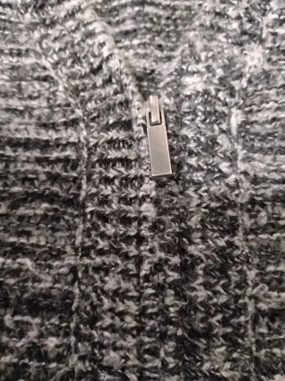 Chaqueta de punto gris y blanca Talla M