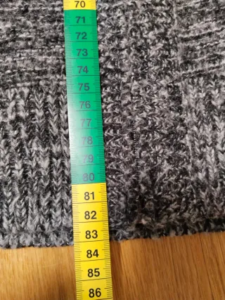 Chaqueta de punto gris y blanca Talla M