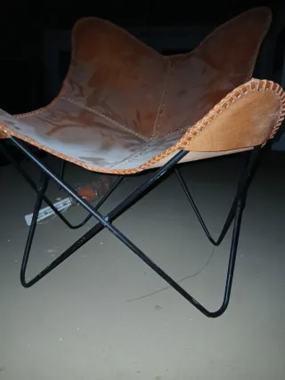 Silla Marrón Cuero y Metal