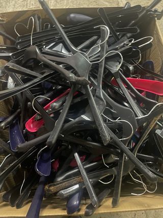 Lote 100 Perchas Plástico