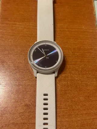 Reloj Garmin Vivomove Blanco y Negro