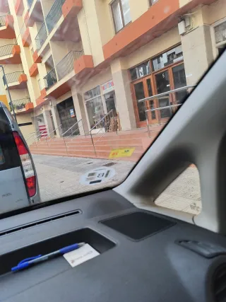 Volkswagen Caddy 2011