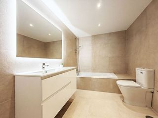 Piso en venta en Nueva Andalucía centro en Marbella