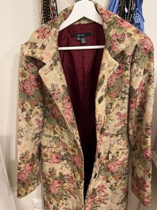 Abrigo Zara Vintage Estampado Floral