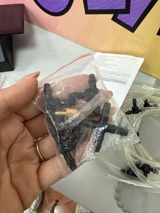 Sistema riego goteo WiFi solar