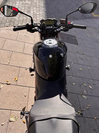 SUZUKI SV 650