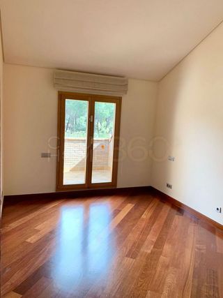 Casa adosada en alquiler en La Finca en Pozuelo de Alarcón