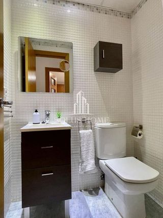 Casa adosada en alquiler en Moncada