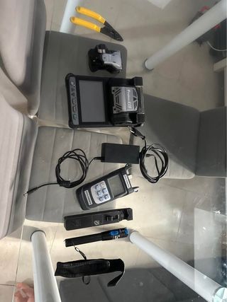 Herramientas profesionales y material de obra