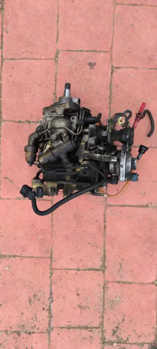 Bomba Gasoil Bosch Renault Laguna B56