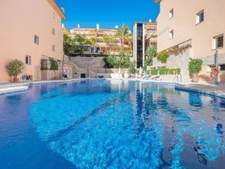 Piso en alquiler en Los Naranjos - Las Brisas en Marbella