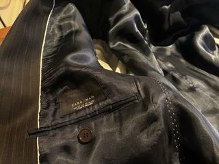 Traje Zara gris oscuro Rayas negras Talla 42