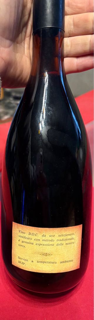 2 Bottiglie Vuote Barbera D'Asti e Barbera 1967