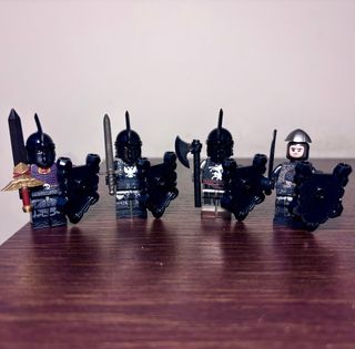 Warriors figure  compatibili con lego