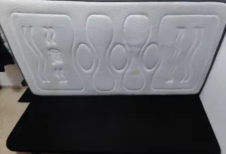 Colchón + Base Tapizada + Almohada