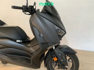 YAMAHA XMAX 125