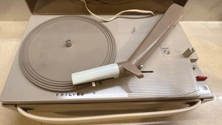 Tocadiscos Philips a pilas