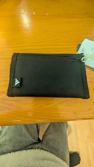 Cartera Adidas Negra