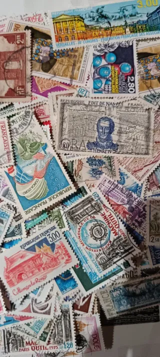 300 sellos de Francia, usados, sin repetir
