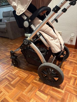 Carrito bebé beige buen estado