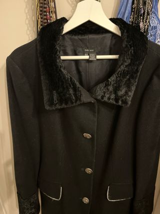 Abrigo Zara Fiesta Vintage Negro