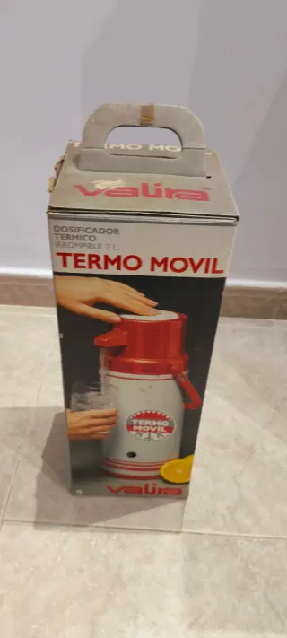 Termo Móvil Valira 2L Rojo/Blanco