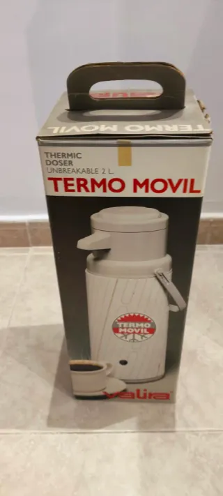 Termo Móvil Valira 2L Rojo/Blanco