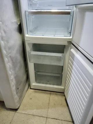 Nevera AEG seminueva