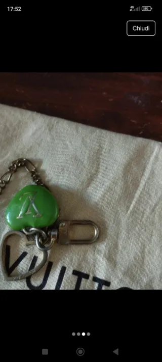 Portachiavi Louis Vuitton Cuore Verde Originale